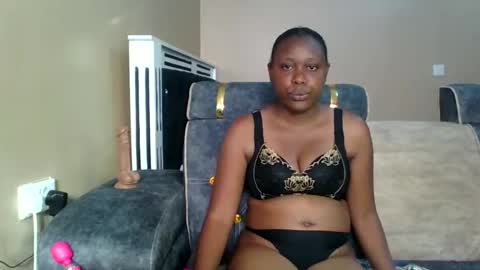 Angel online show from 01-23-25, 01:56