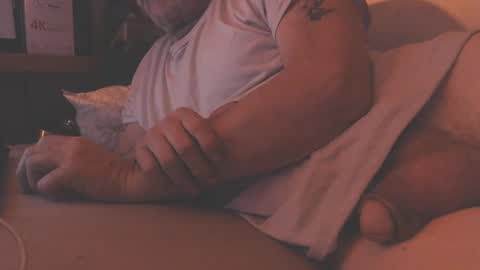 Snapshot of daddiesmonstercock chatting on 01-26-25, 12:54 daddiesmonstercock online show from 01-26-25, 12:54