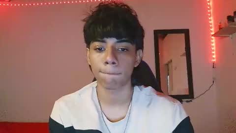 Snapshot of daddy_jesus29 chatting on 12-15-25, 04:39 daddy_jesus29 online show from 12-15-25, 04:39