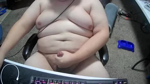 Snapshot of daddyaaronxl chatting on 10-27-25, 03:27 daddyaaronxl online show from 10-27-25, 03:27