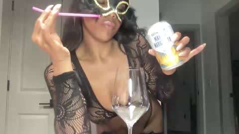 Snapshot of daddyfavoritegirl_ chatting on 12-15-25, 11:31 daddyfavoritegirl_ online show from 12-15-25, 11:31