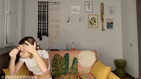 Zoe online show from 10-14-25, 08:20