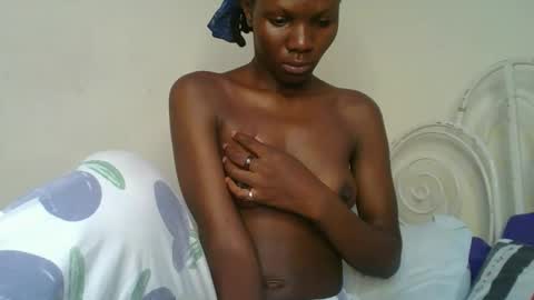 Snapshot of daddyslove_ chatting on 09-12-25, 02:22 Daddys love online show from 09-12-25, 02:22