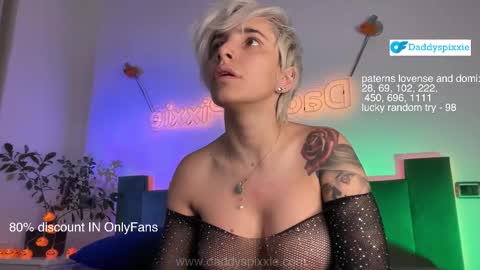 daddyspixxie online show from 11-17-25, 07:58