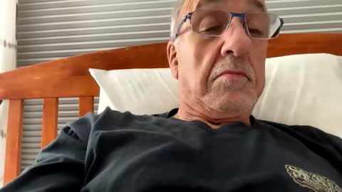daddyweis online show from 11-19-25, 03:28