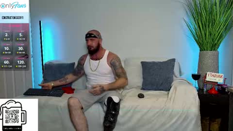 ConstructionDaddy and Lady Luna online show from 09-23-25, 02:47