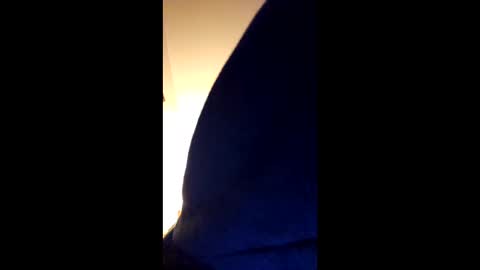 Snapshot of daddyyankeeny chatting on 12-17-24, 05:07 daddyyankeeny online show from 12-17-24, 05:07