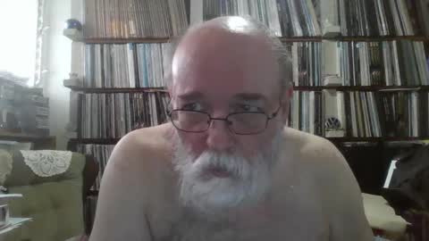 Snapshot of dadpigslut2 chatting on 12-26-24, 06:22 dadpigslut online show from 12-26-24, 06:22
