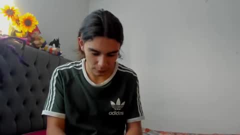 Snapshot of daemon_txuspunk chatting on 12-01-24, 06:30 DAEMON online show from 12-01-24, 06:30