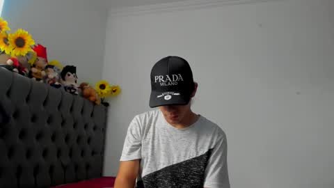 Snapshot of daemon_txuspunk chatting on 12-05-24, 08:55 DAEMON online show from 12-05-24, 08:55