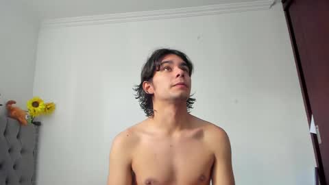 Snapshot of daemon_txuspunk chatting on 12-18-24, 08:03 DAEMON online show from 12-18-24, 08:03