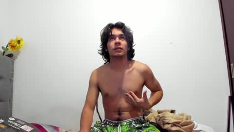 Snapshot of daemon_txuspunk chatting on 01-21-25, 12:57 DAEMON online show from 01-21-25, 12:57