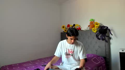 Snapshot of daemon_txuspunk chatting on 02-18-25, 06:15 DAEMON online show from 02-18-25, 06:15