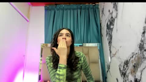 dafne_quenn online show from 01-13-26, 01:27