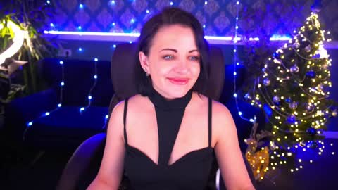 Snapshot of dafni_mon chatting on 12-17-24, 07:29 Dafni Mon online show from 12-17-24, 07:29