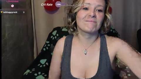 Snapshot of dagny_jo chatting on 02-21-25, 03:01 Lulu online show from 02-21-25, 03:01