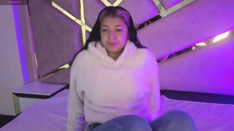 Dahiana  online show from 03-10-26, 12:10