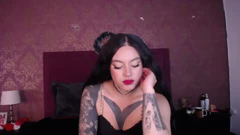 dahiana klimt online show from 11-20-25, 03:18