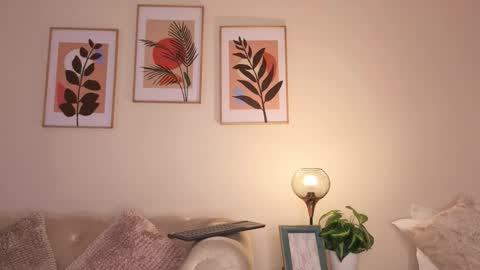 Snapshot of dahiana_walcott chatting on 02-04-26, 04:02 Dahiann Walcott online show from 02-04-26, 04:02