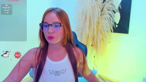 Snapshot of dahlia_rossi chatting on 10-01-25, 05:13 Dahlia online show from 10-01-25, 05:13