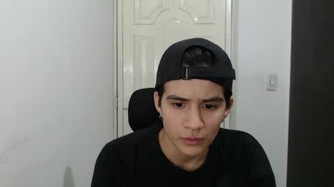 lorena online show from 01-20-25, 01:28