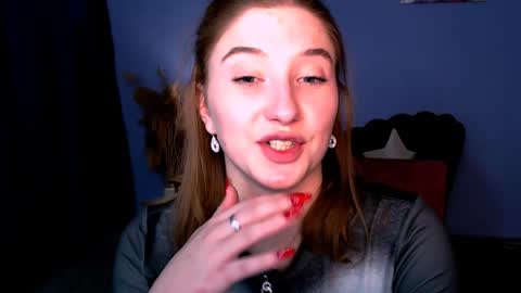 Snapshot of daisy_candy chatting on 12-25-24, 05:16 Little Di online show from 12-25-24, 05:16