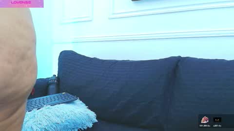 Daisy Price online show from 11-26-25, 11:22