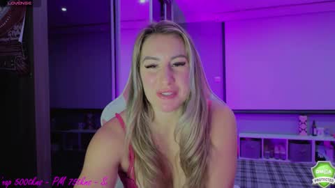 DaisyDeliciousxx online show from 10-14-25, 06:52