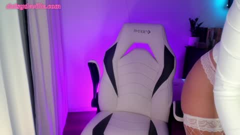 Snapshot of daisydeville chatting on 01-01-25, 02:09 Daisy online show from 01-01-25, 02:09