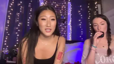 Daisy Kim online show from 02-17-25, 04:20