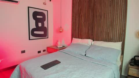 daisylin_mb online show from 11-05-25, 08:20