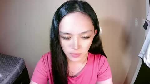 Snapshot of daisylira chatting on 01-11-25, 01:11 LILY christmas wish breast implant online show from 01-11-25, 01:11