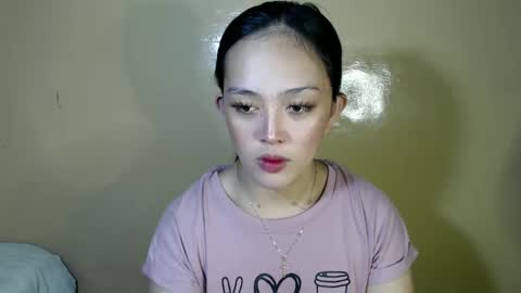 Snapshot of daisylira chatting on 02-22-25, 11:02 LILY christmas wish breast implant online show from 02-22-25, 11:02