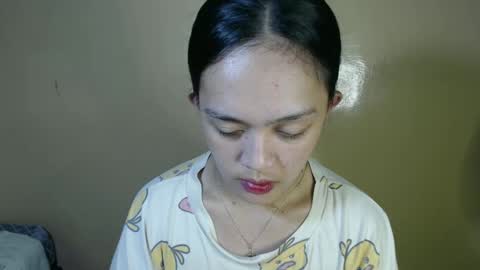 Snapshot of daisylira chatting on 02-26-25, 02:04 LILY christmas wish breast implant online show from 02-26-25, 02:04