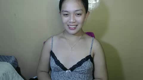 Snapshot of daisylira chatting on 03-05-25, 01:21 LILY christmas wish breast implant online show from 03-05-25, 01:21
