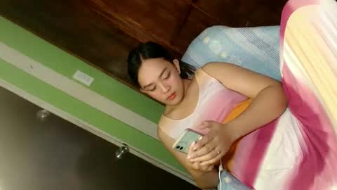 Snapshot of daisylira chatting on 11-05-25, 01:49 LILY christmas wish breast implant online show from 11-05-25, 01:49