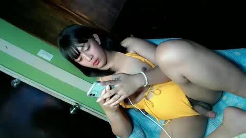 Snapshot of daisylira chatting on 11-19-25, 12:21 LILY christmas wish breast implant online show from 11-19-25, 12:21