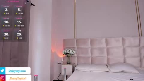 Daisy online show from 11-19-25, 12:49