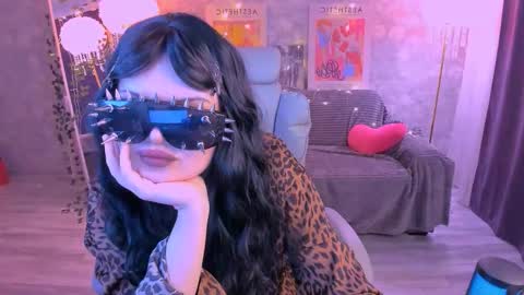 Snapshot of daisyvale chatting on 03-02-26, 03:41 Daisy online show from 03-02-26, 03:41