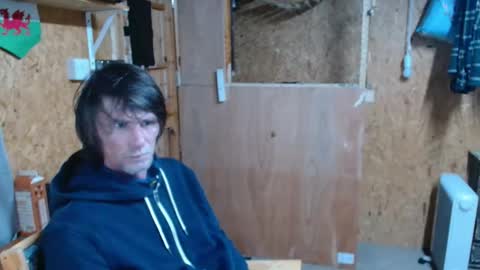 Snapshot of daiwants2fku chatting on 10-18-25, 11:38 dave online show from 10-18-25, 11:38