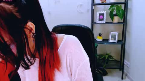 Snapshot of daizy_amazy chatting on 10-11-25, 02:00 Daizy amazy online show from 10-11-25, 02:00