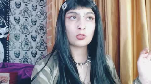 Snapshot of dak_7 chatting on 03-07-25, 02:25 -- -- help me reach 100 hands up online show from 03-07-25, 02:25