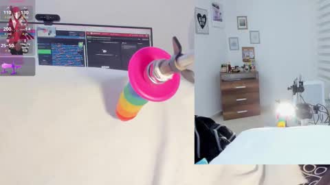 daki_ume_ online show from 10-23-25, 02:33