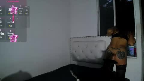 Dakota and Aron online show from 12-02-24, 10:56