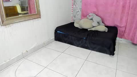 Dakota  online show from 12-08-24, 03:32