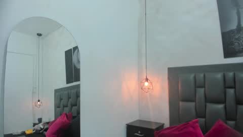 Dakota  online show from 10-01-25, 12:33