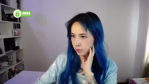 Snapshot of dakota_senju chatting on 07-09-26, 02:43 Maca online show from 07-09-26, 02:43