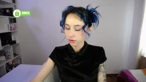 Snapshot of dakota_senju chatting on 07-10-26, 02:19 Maca online show from 07-10-26, 02:19