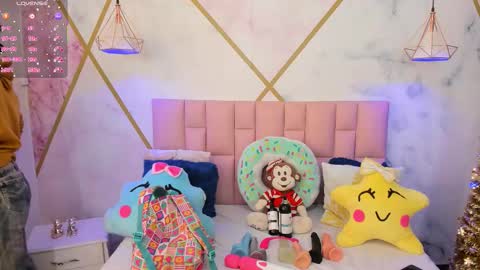 Liz online show from 12-01-25, 06:24