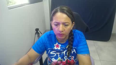 daleska_delicious1 online show from 11-24-25, 04:07